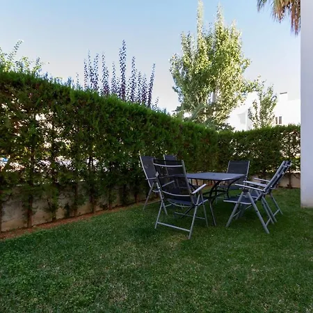 Ground Floor With Private Garden Bellresguard 아파트 포엔샤 항구